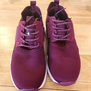 NEW Shoes Women Athletic Size 6 Reebok Maroon Dance Aerobics